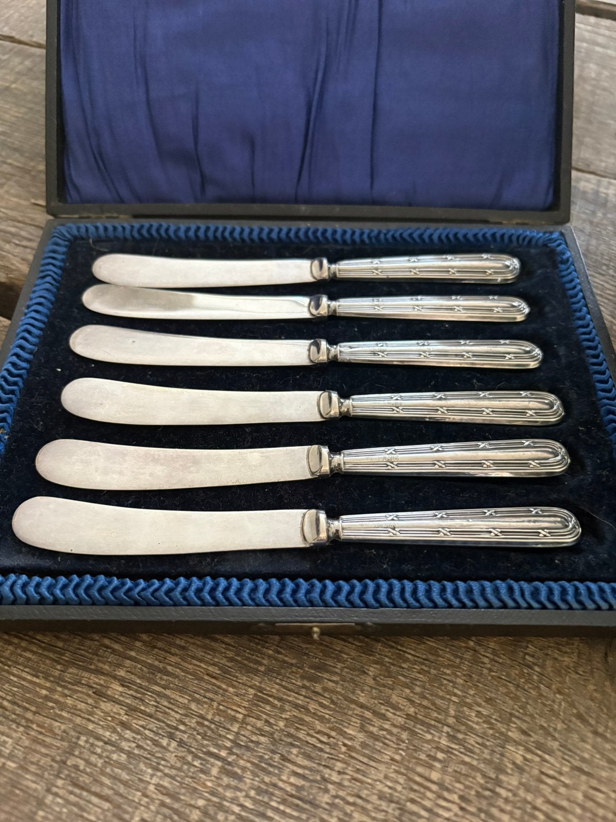 6 Antieke botermesjes, geheel 1e gehalte zilver, Ophalen of Verzenden, Zilver