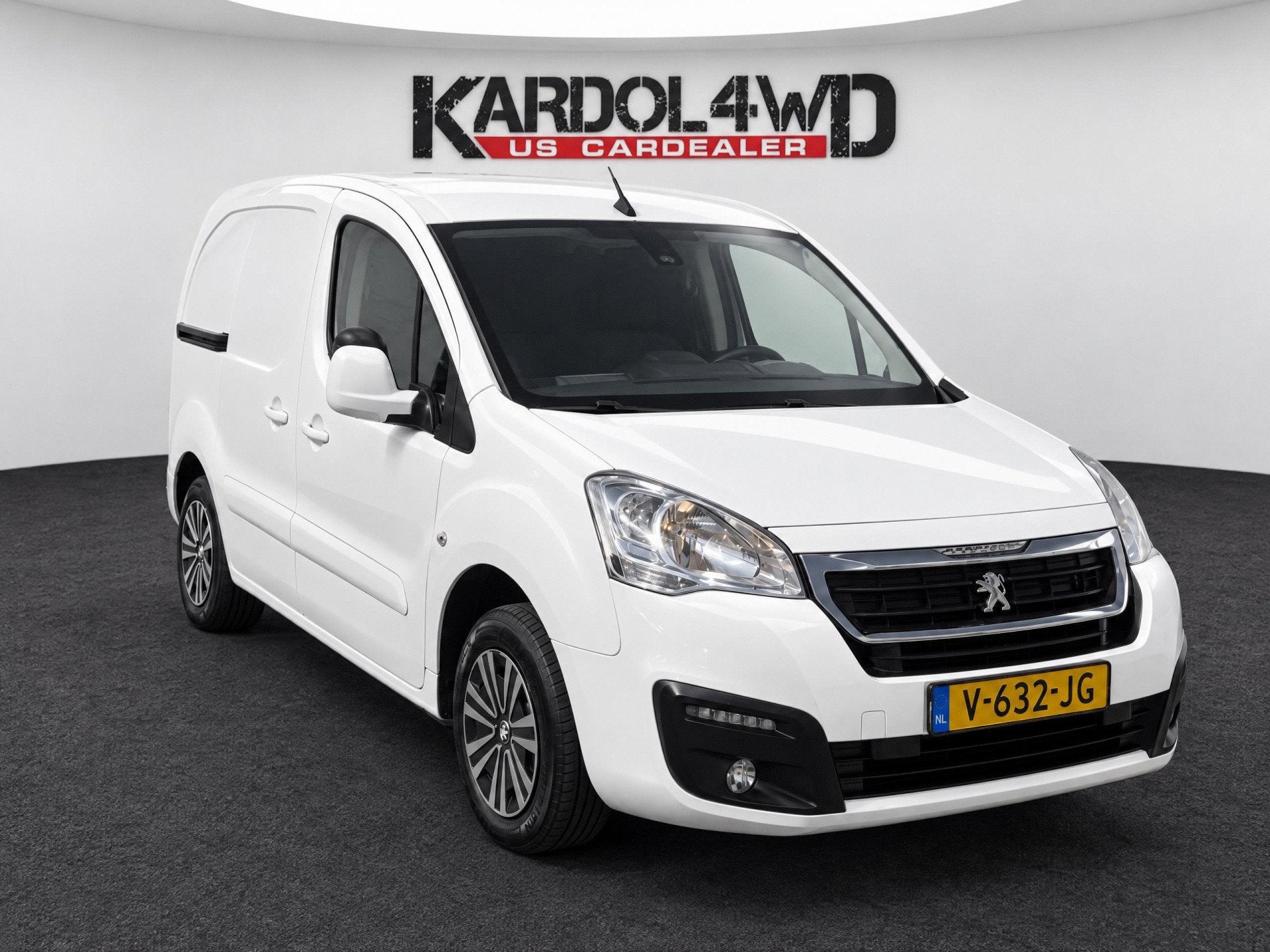 Peugeot Partner 120 1.6 BlueHDi 75 L1 Première | Trekhaak |, Voorwielaandrijving, Stof, Gebruikt, Euro 6