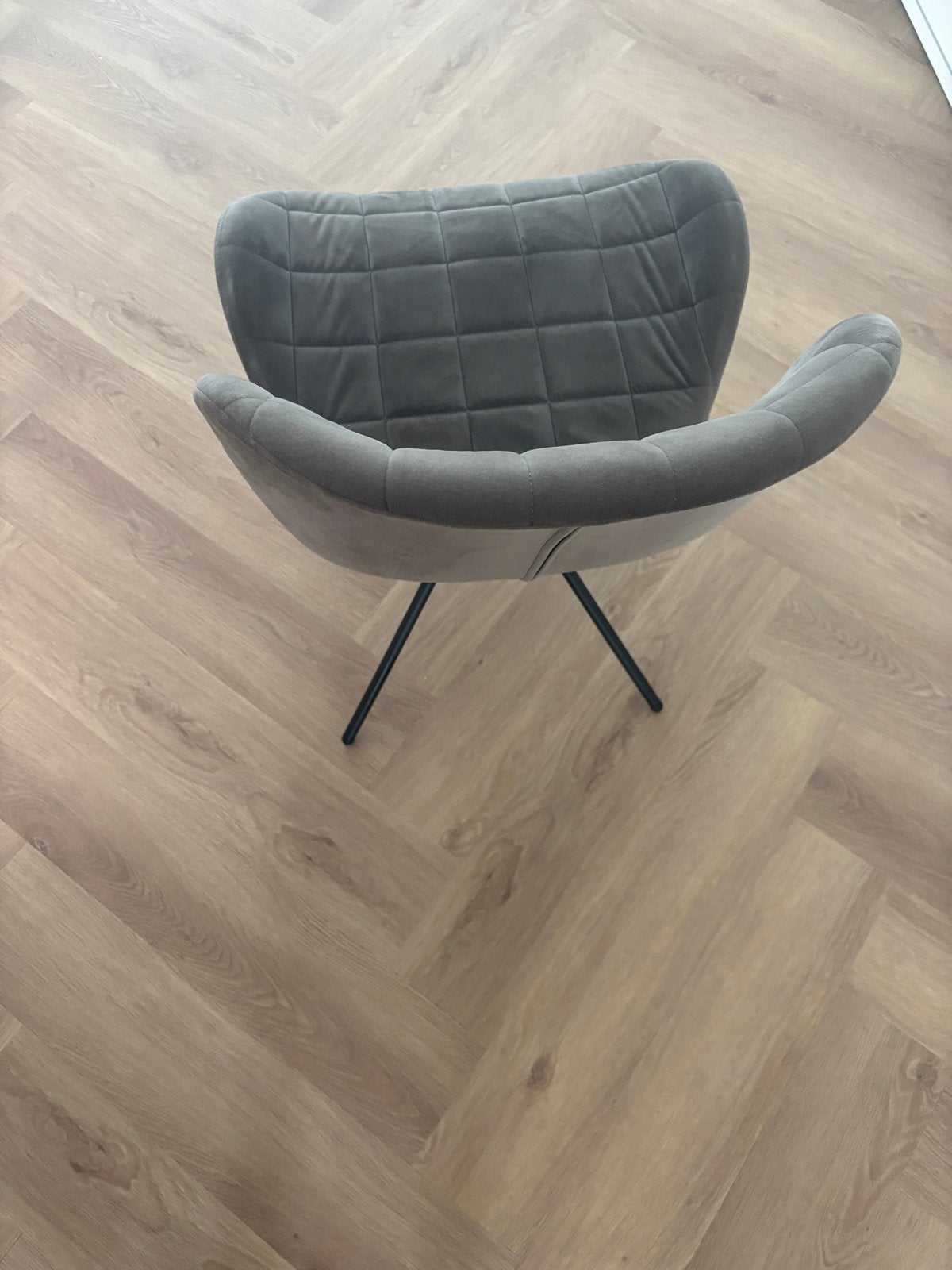 Zuiver OMG velvet eetkamerstoelen grijs - 3 stuks, Huis en Inrichting, Stoelen, Ophalen, Gebruikt, Drie, Stof