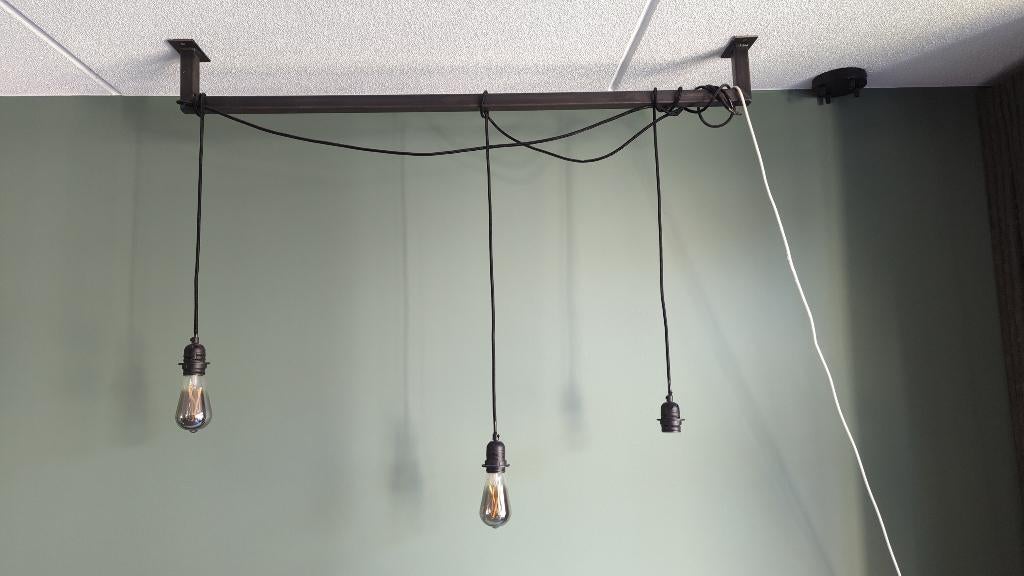 Industrialz hanglamp stalen frame met lampen, Huis en Inrichting, Lampen | Hanglampen, Ophalen, Zo goed als nieuw, Industrieel
