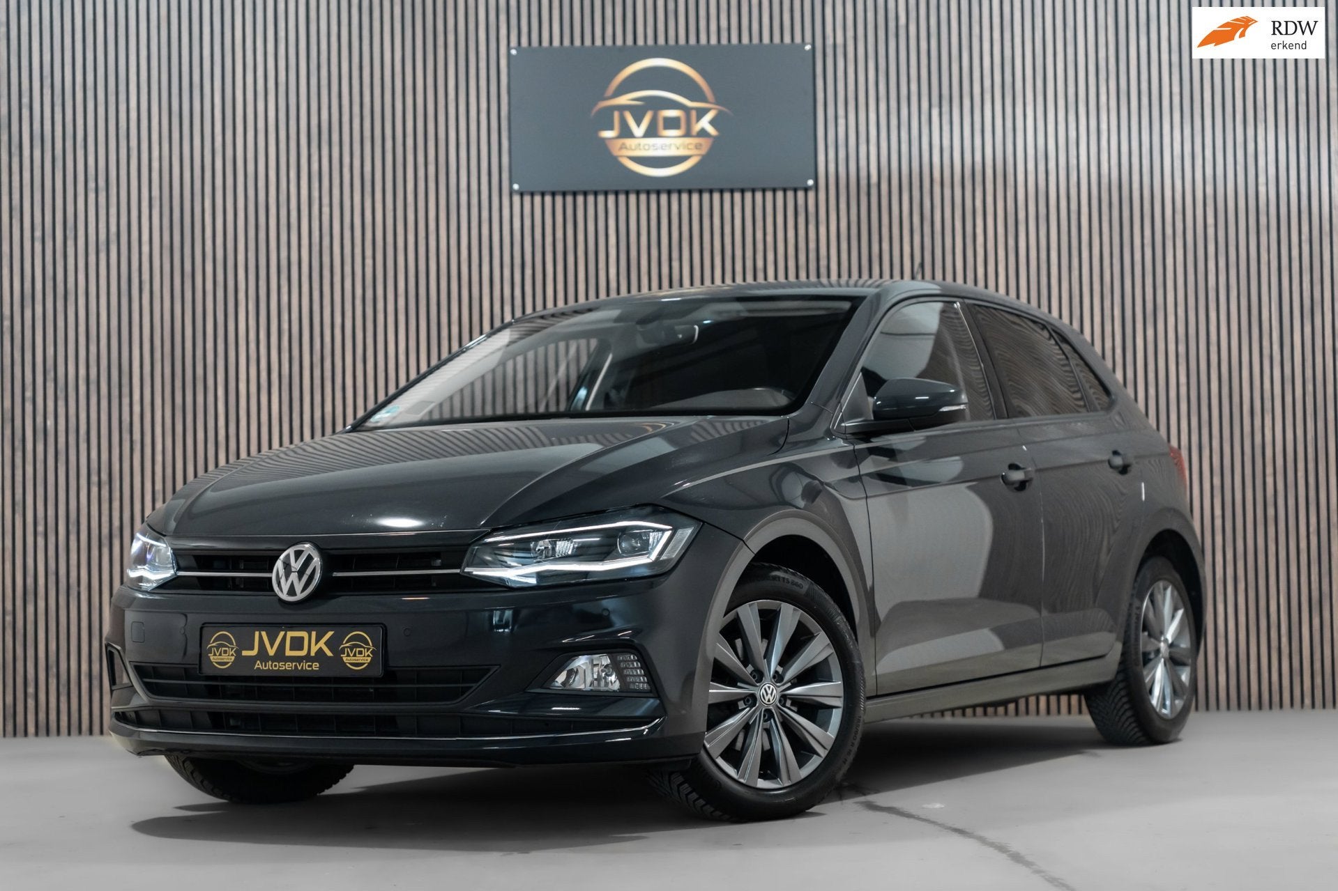 Volkswagen Polo 1.0 TSI Highline Business R DSG LED CLIMA CR, Gebruikt, Bedrijf, 3 cilinders, 1100 kg