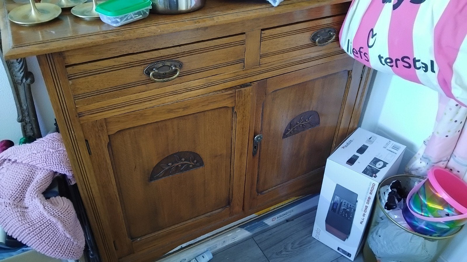 Gratis op te halen onderstel buffetkast, Huis en Inrichting, Gebruikt, Ophalen of Verzenden, 25 tot 50 cm, Overige houtsoorten