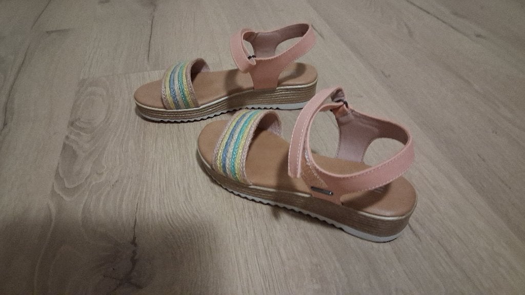 KIndersandaal, Meisje, Overige typen, Ophalen of Verzenden, Zo goed als nieuw