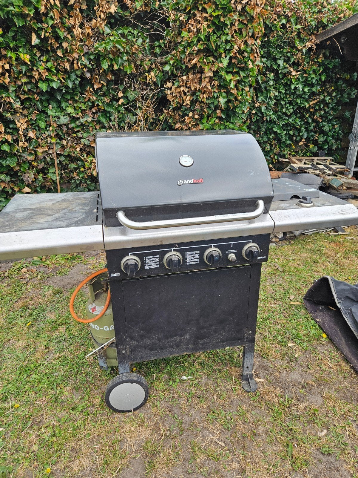 Grandhall bbq, Ophalen, Gebruikt, Grand Hall