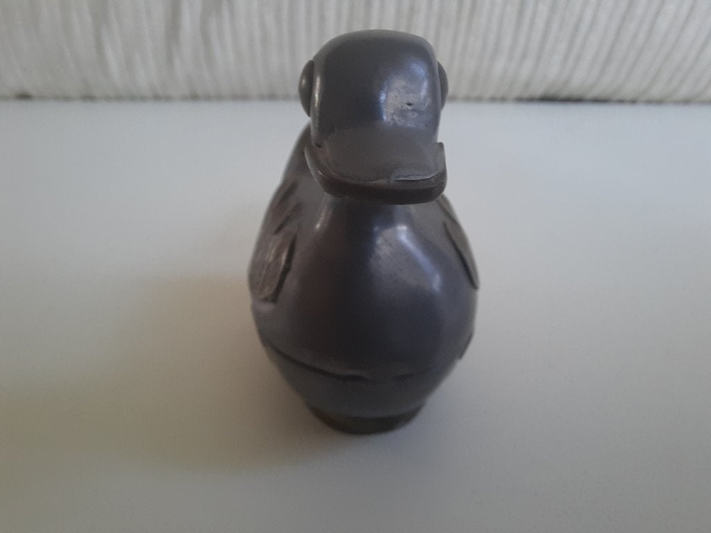 Decoratieve tinnen eendje met koperbeslag, Verzamelen, Ophalen of Verzenden, Zo goed als nieuw, Dier