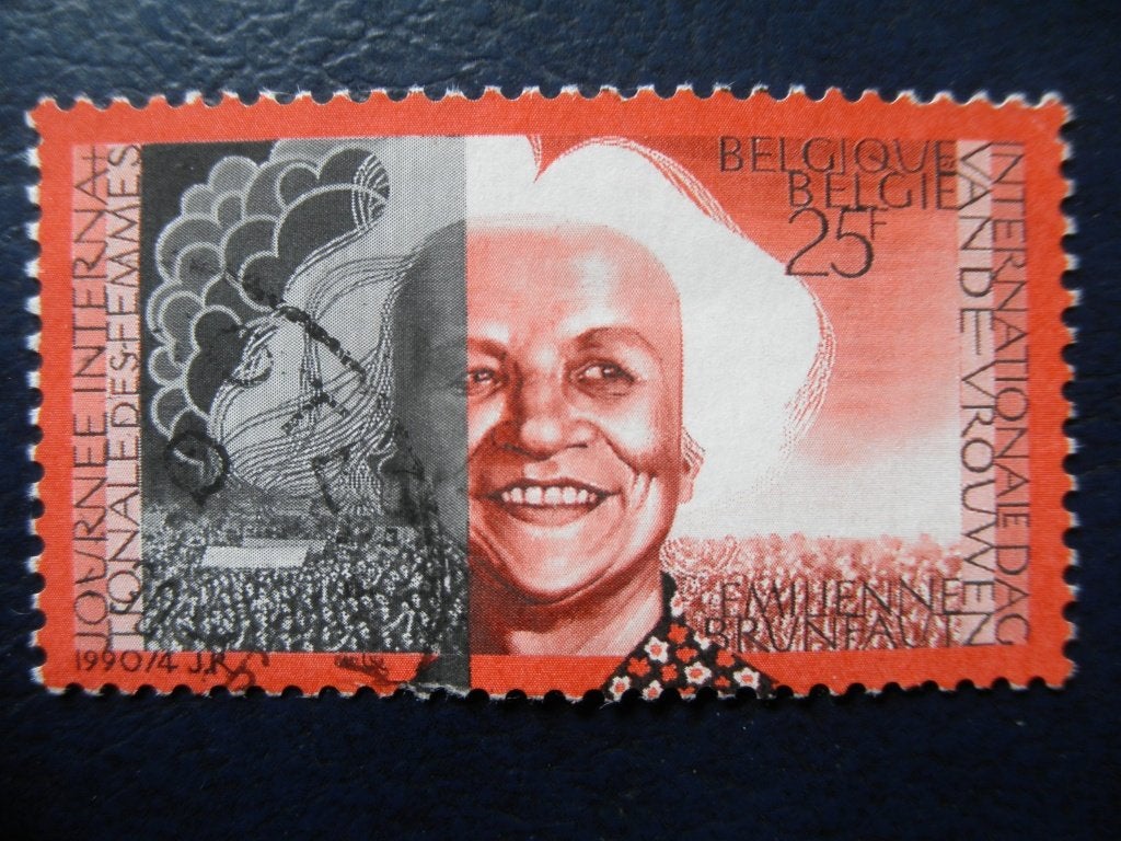 Postzegels België 1990 dag v/d vrouw - cw. 0,50., Postzegels en Munten, Ophalen of Verzenden, Gestempeld