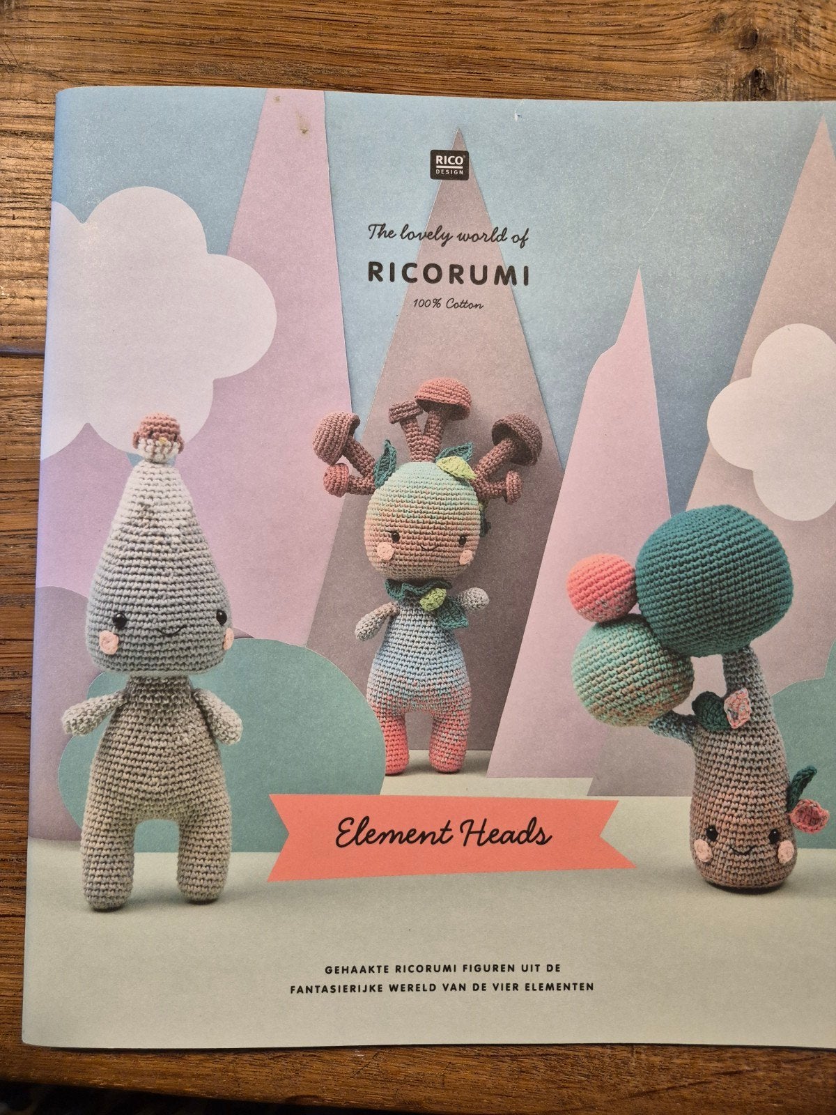 Rico Design Ricorumi Element Heads haakboek, Fantasie, Meerkleurig, Ophalen of Verzenden, Zo goed als nieuw
