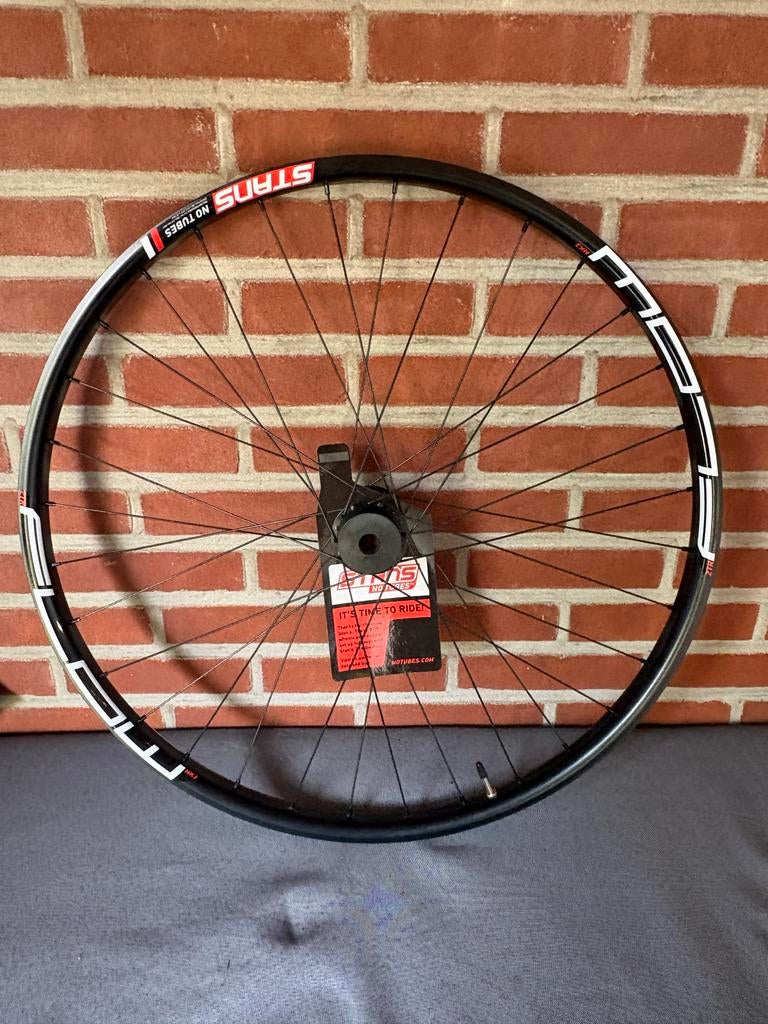 Voorwiel Stans NoTubes ZTR Flow-mk3 27,5 inch, Fietsen en Brommers, Wiel, Nieuw, Ophalen of Verzenden, Aluminium