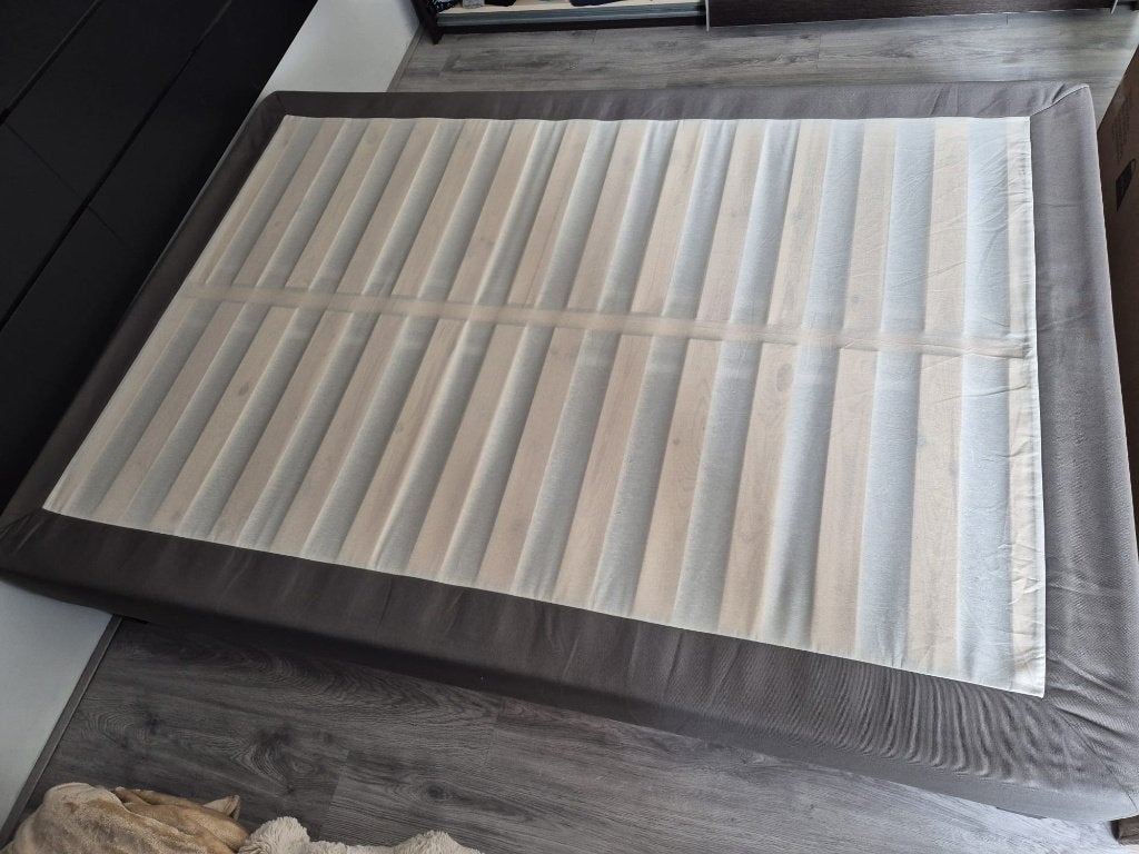 Bed frame, Ophalen, Tweepersoons, 140 cm, Zo goed als nieuw