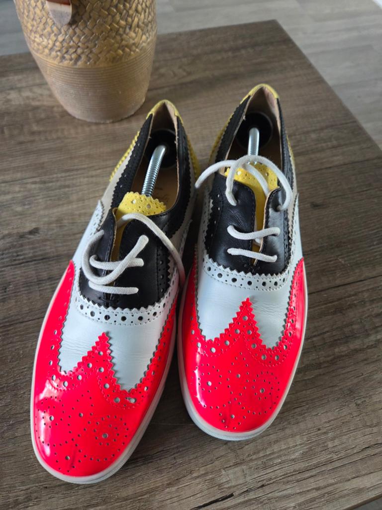 Christian Louboutin Sneakers - Zo goed als nieuw, Kleding | Heren, Schoenen, Ophalen of Verzenden, Zo goed als nieuw, Zwart