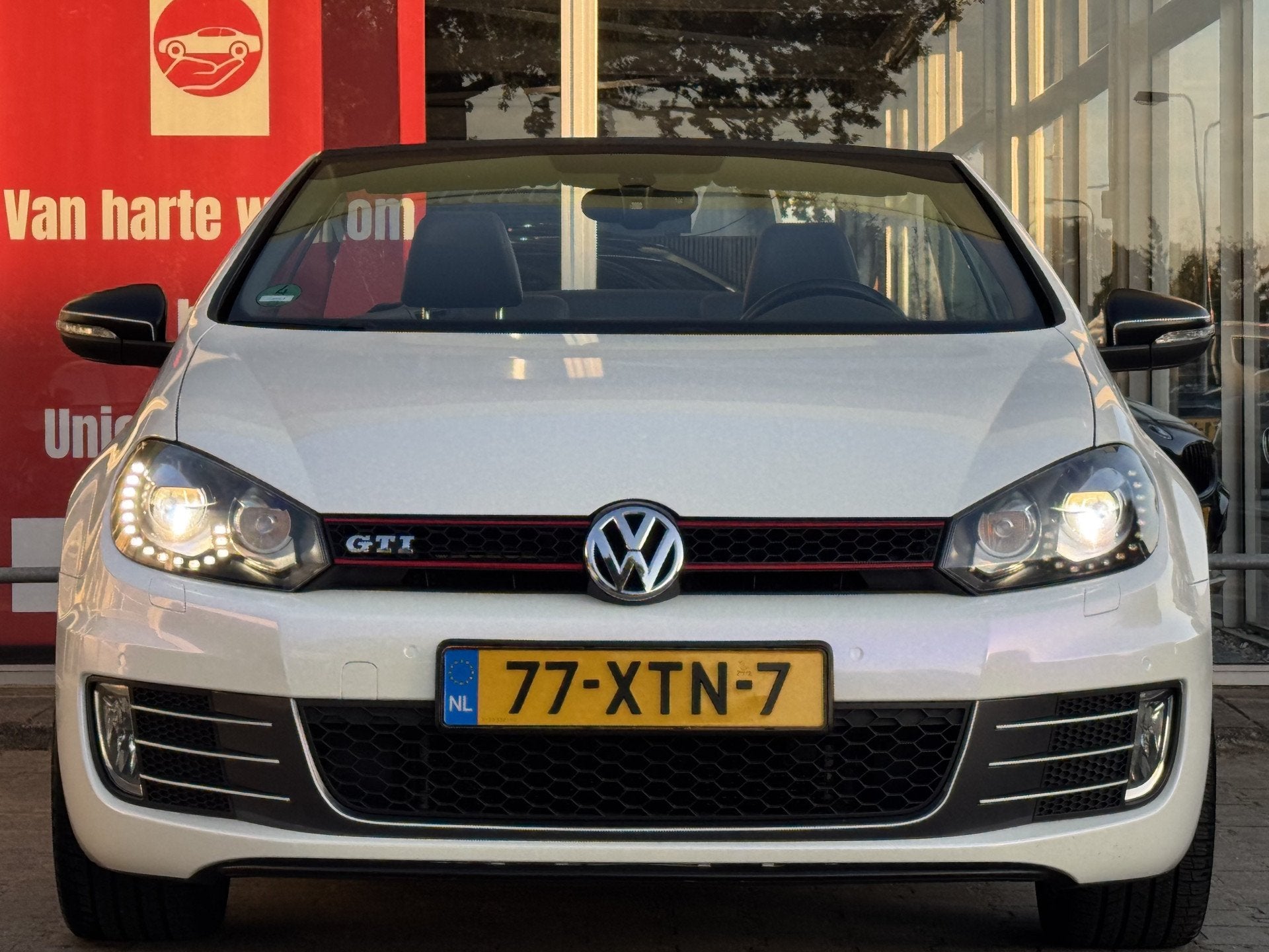 Volkswagen Golf Cabriolet 2.0 TSI GTI | NL-AUTO! | DEALER OH, Euro 5, Gebruikt, Zwart, 4 cilinders