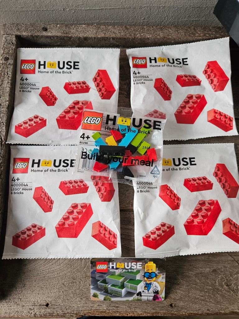 LEGO House Exclusieve Sets: 4000044, 40296 & Creditcard, Lego, Ophalen of Verzenden, Privacy.officer@lego.com, Complete set