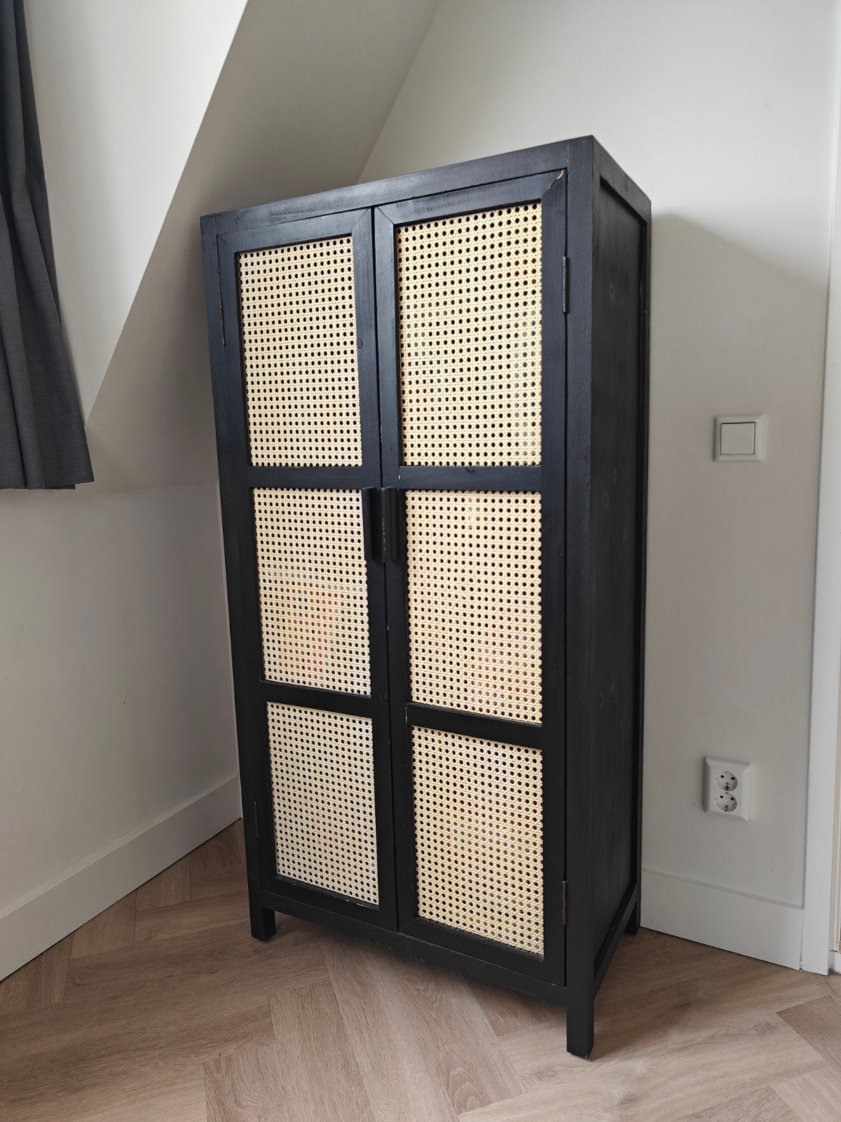 Kast webbing, Ophalen, Met plank(en), Gebruikt, 50 tot 100 cm
