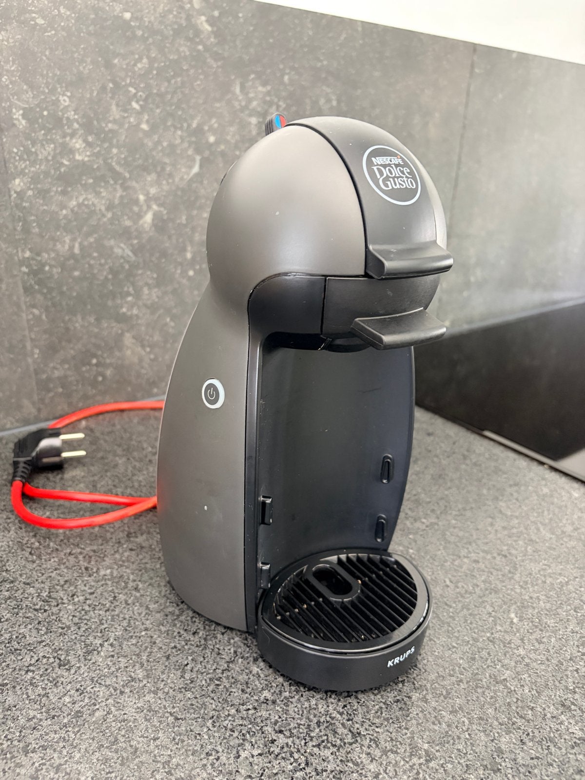 Nescafé Dolce Gusto Piccolo koffiezetapparaat, Koffiepads en cups, Gebruikt, Koffiemachine, Ophalen of Verzenden