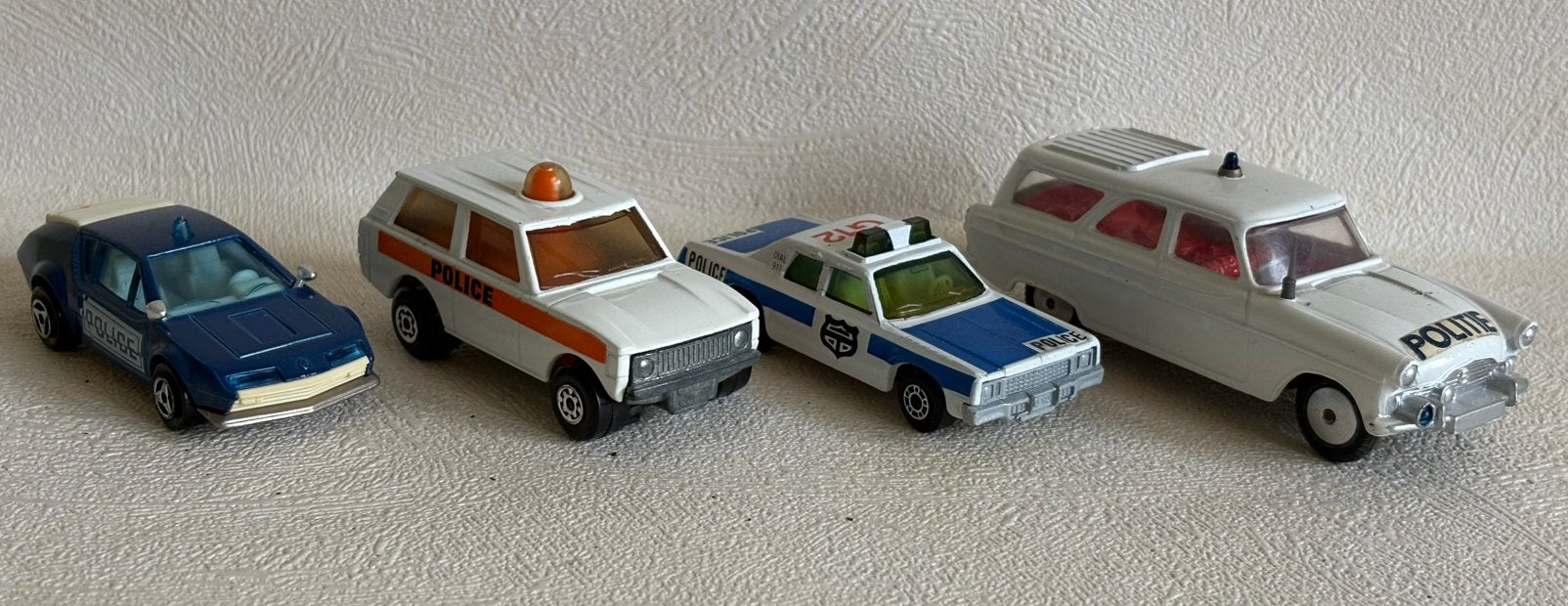 Set van 4 vintage politieauto's - Matchbox/Dinky Toys, Ophalen of Verzenden, Gebruikt, Auto, Matchbox