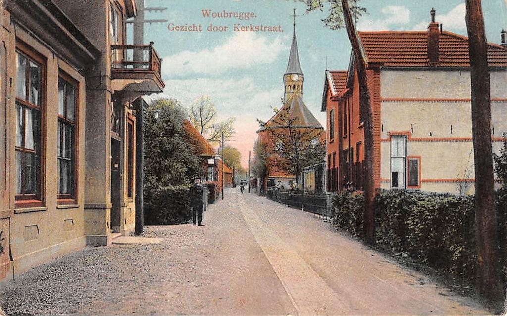 Woubrugge Gezicht door Kerkstraat gemeente Kaag en Braassem, Ophalen of Verzenden, Voor 1920, Ongelopen, Zuid-Holland