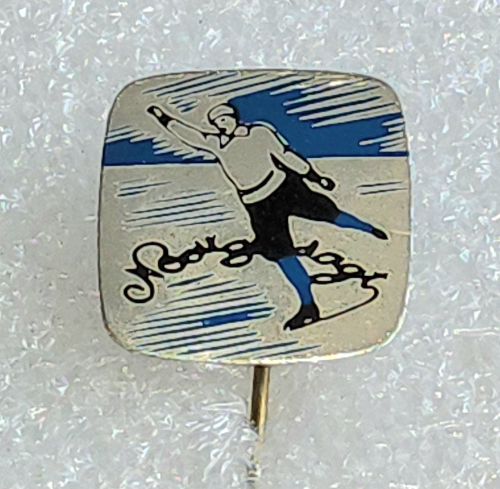 Vintage Speldje Nooitgedagt Schaatsen, Verzamelen, Ophalen of Verzenden, Gebruikt, Overige onderwerpen, Speldje of Pin