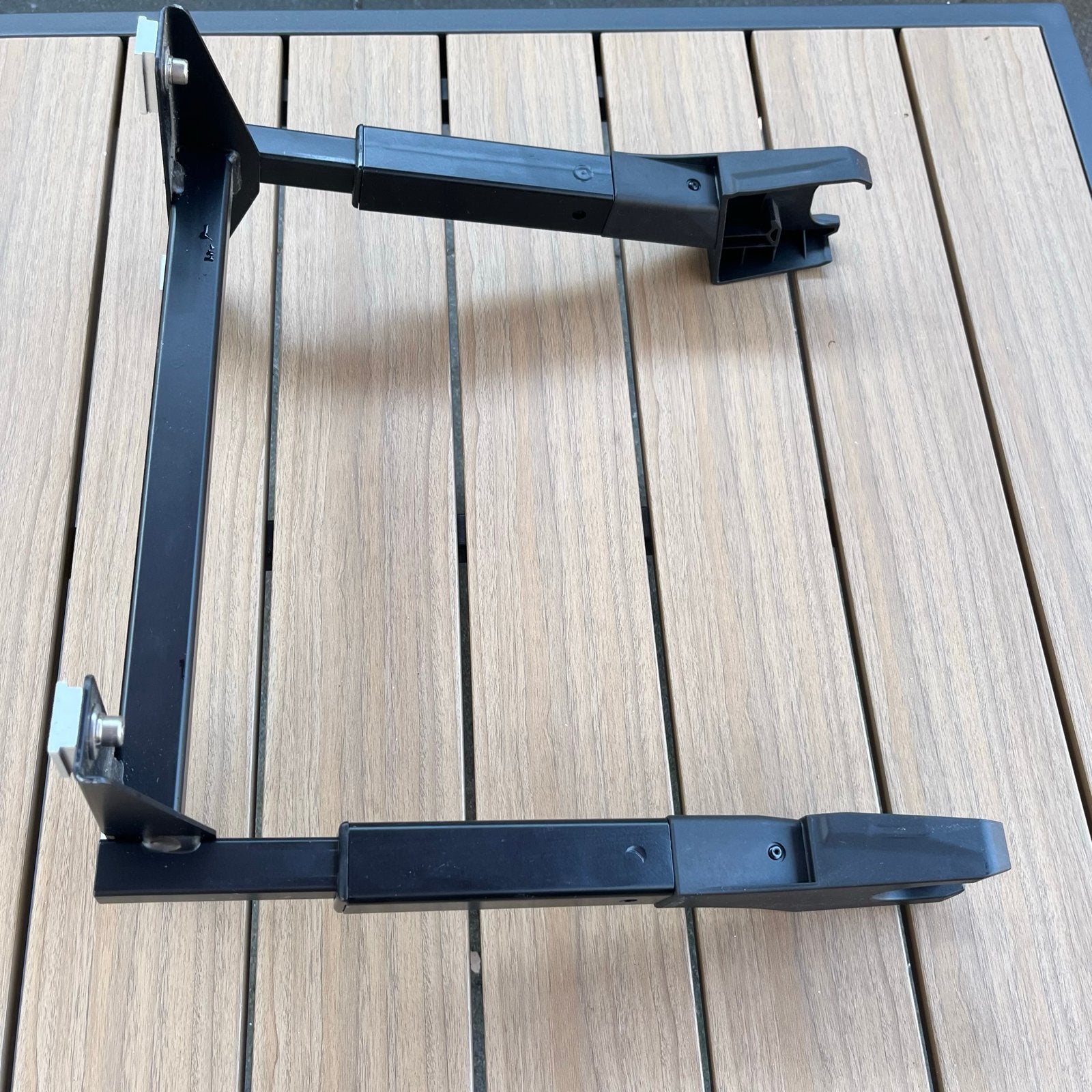 Steco Maxi-Cosi houder voor in bakfiets, Fietsen en Brommers, Fietsaccessoires | Aanhangers en Karren, Ophalen, Zo goed als nieuw
