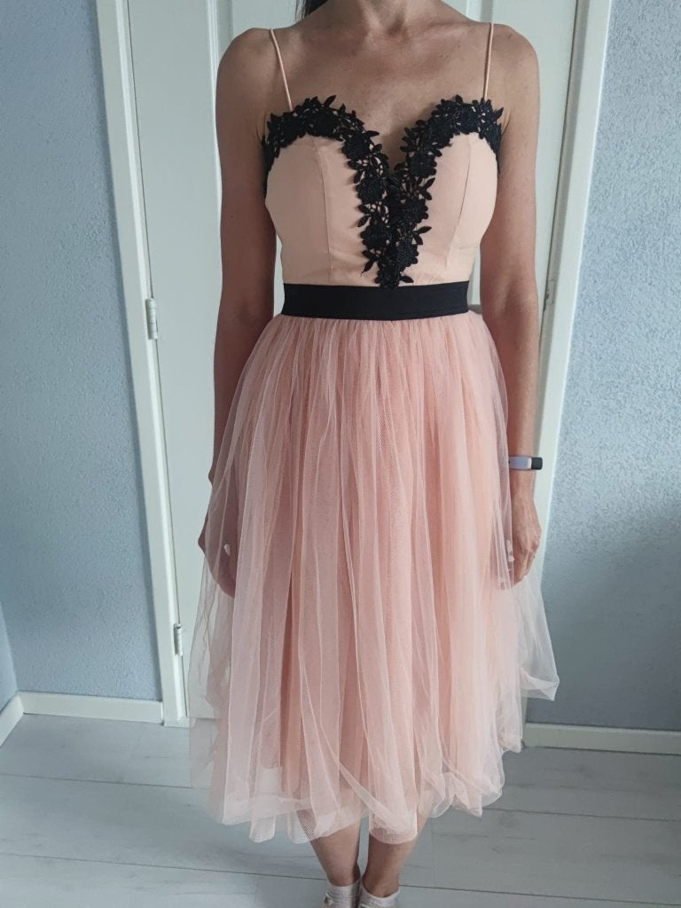 Uniek cocktailjurk galajurk roze push-up Rare London XS/S, Verzenden, Zo goed als nieuw, Roze, Maat 34 (XS) of kleiner
