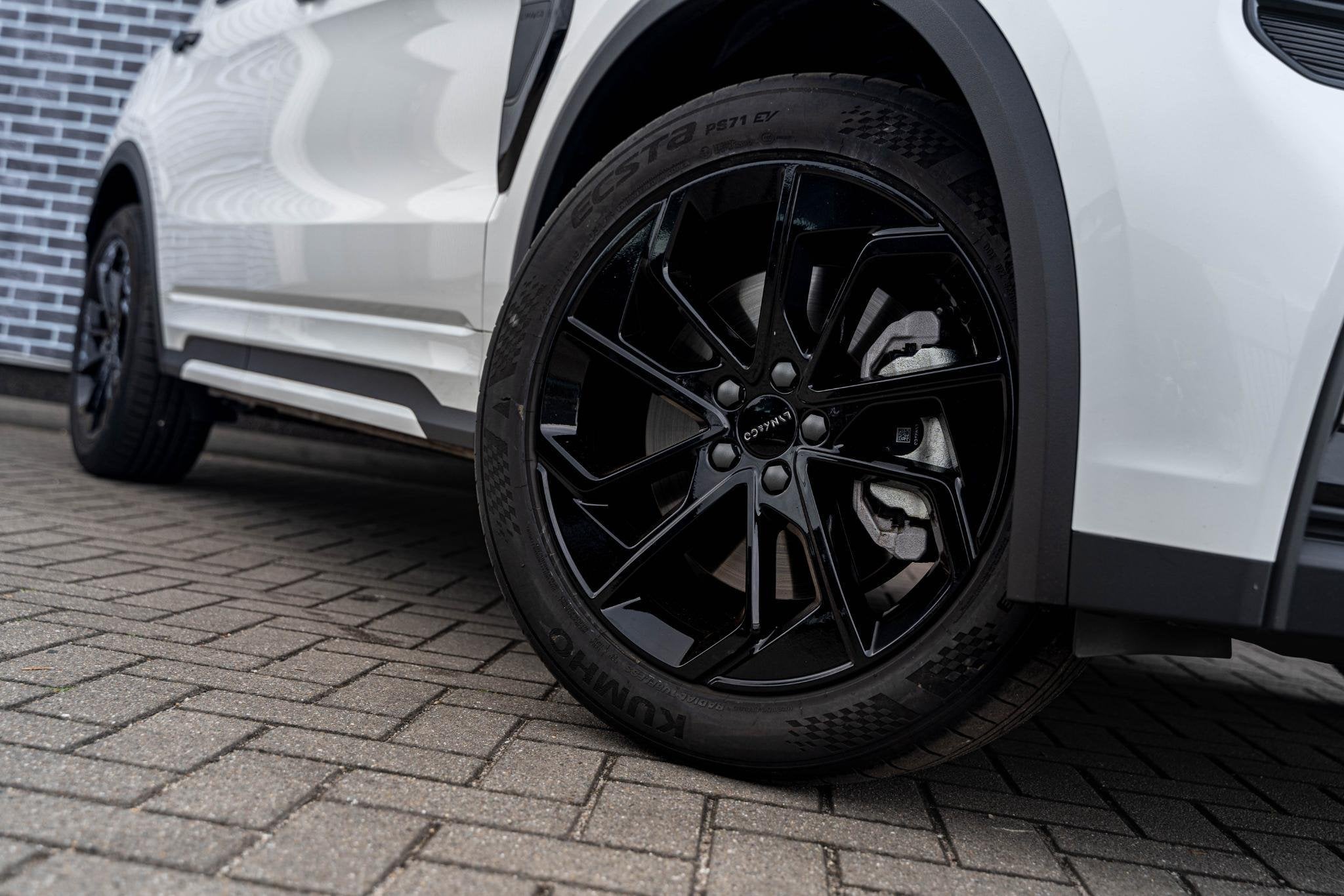 Lynk & Co 01 Plug-in Hybrid 1.5 Core Black Edition | Achteru, Auto's, 12 maanden, 1800 kg, 4 cilinders, Alcantara