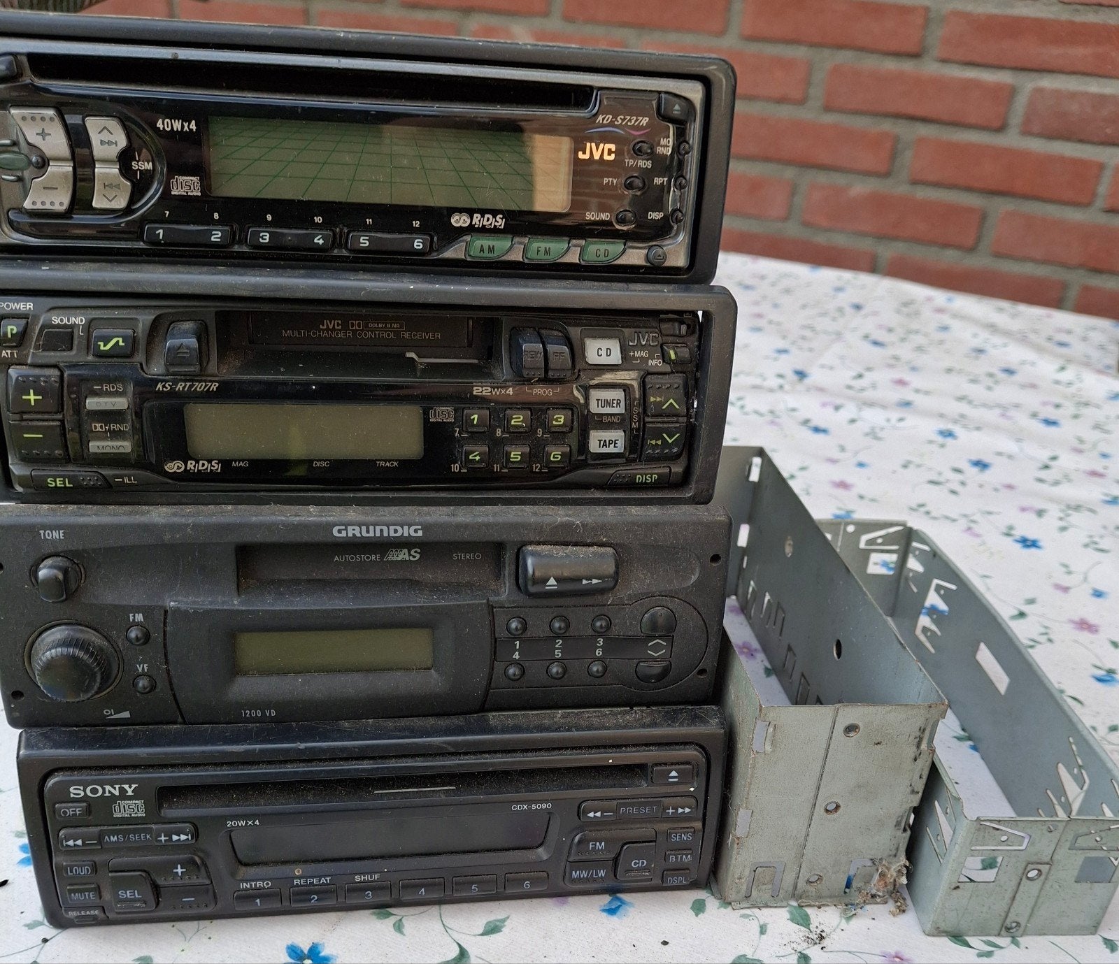 autoradio's  4 stuks, Ophalen, Gebruikt