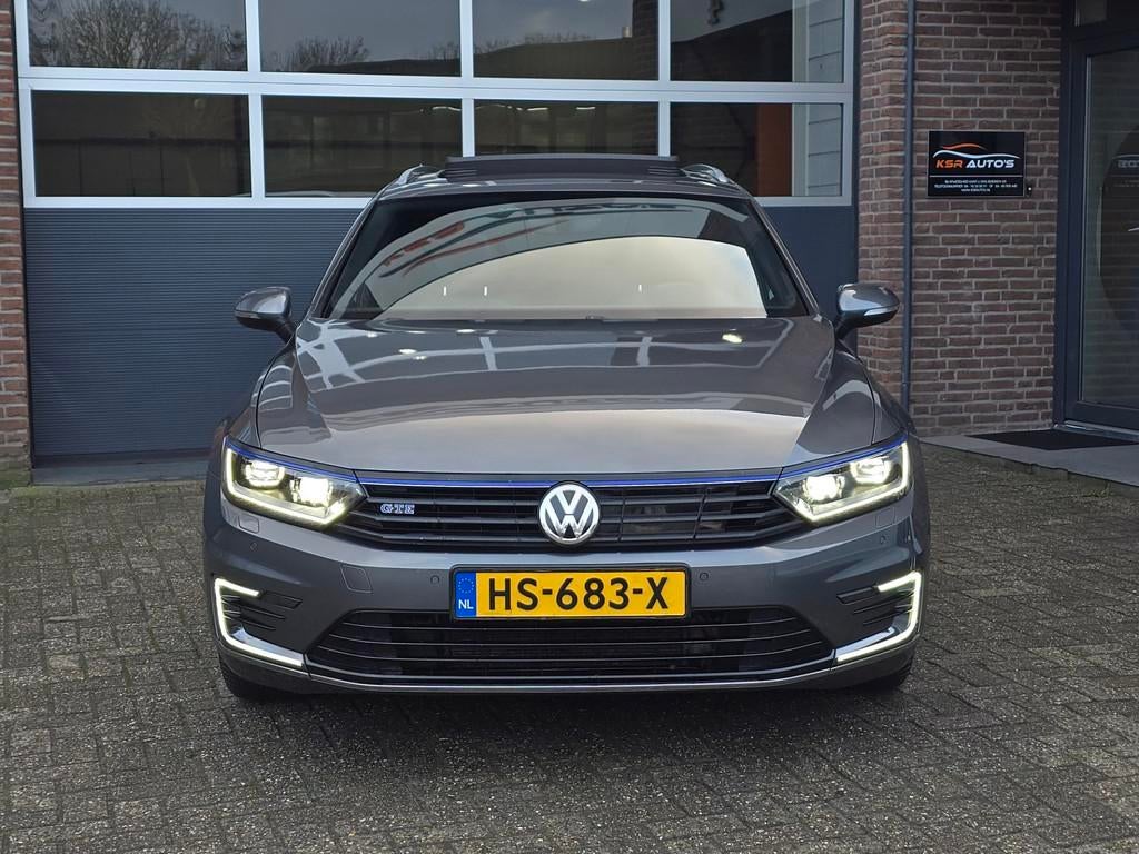 Volkswagen Passat Variant 1.4 TSI GTE Highline Pano |Virtual, Gebruikt, Adaptive Cruise Control, Hybride Elektrisch/Benzine, 1600 kg