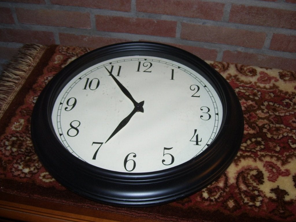WANDKLOK, Wandklok, Analoog, Ophalen of Verzenden, Zo goed als nieuw