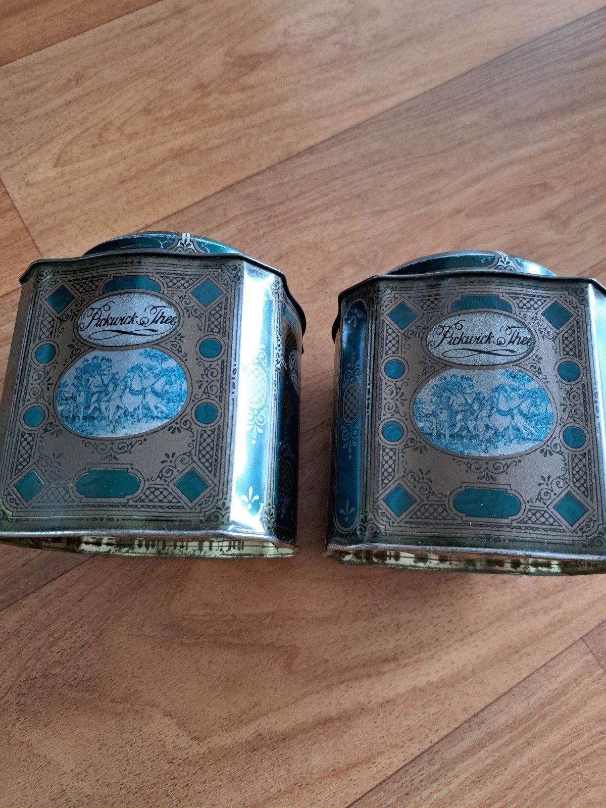 2 oude blikken pickwick thee, Verzamelen, Blikken, Ophalen, Gebruikt, Overige, Douwe Egberts