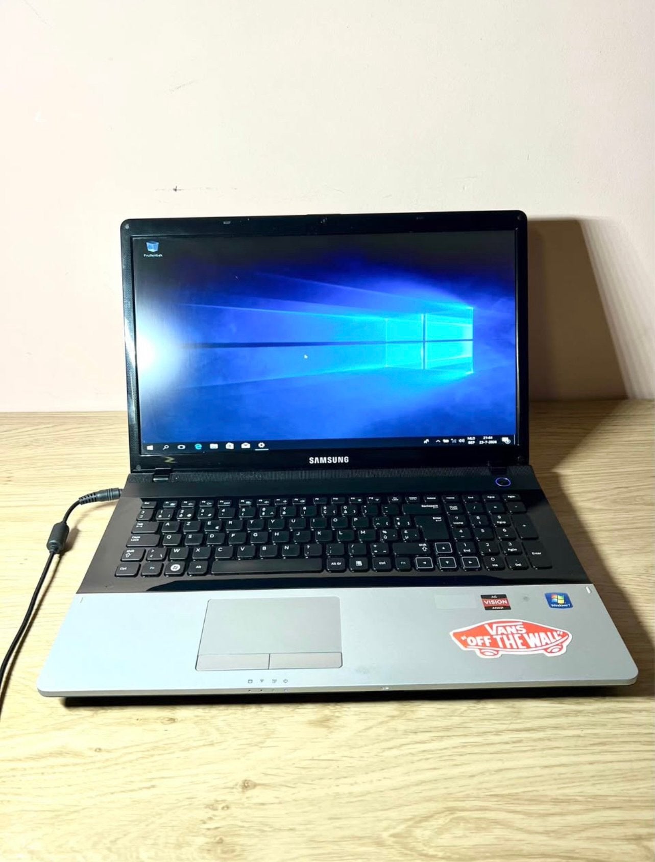 Laptop Samsung 17, Ophalen of Verzenden, Zo goed als nieuw