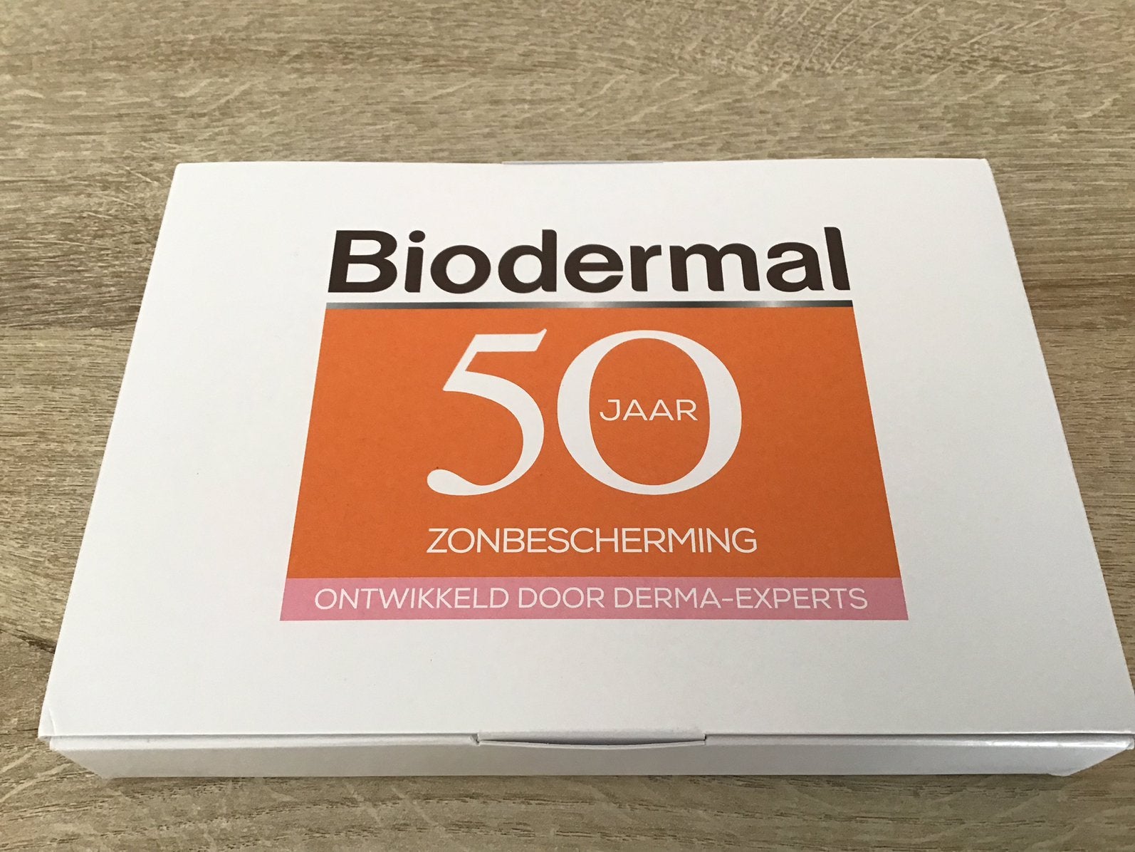 Biodermal zonnecreme, Sieraden, Tassen en Uiterlijk, Uiterlijk | Lichaamsverzorging, Ophalen of Verzenden, Nieuw, Zonnebrand of After Sun