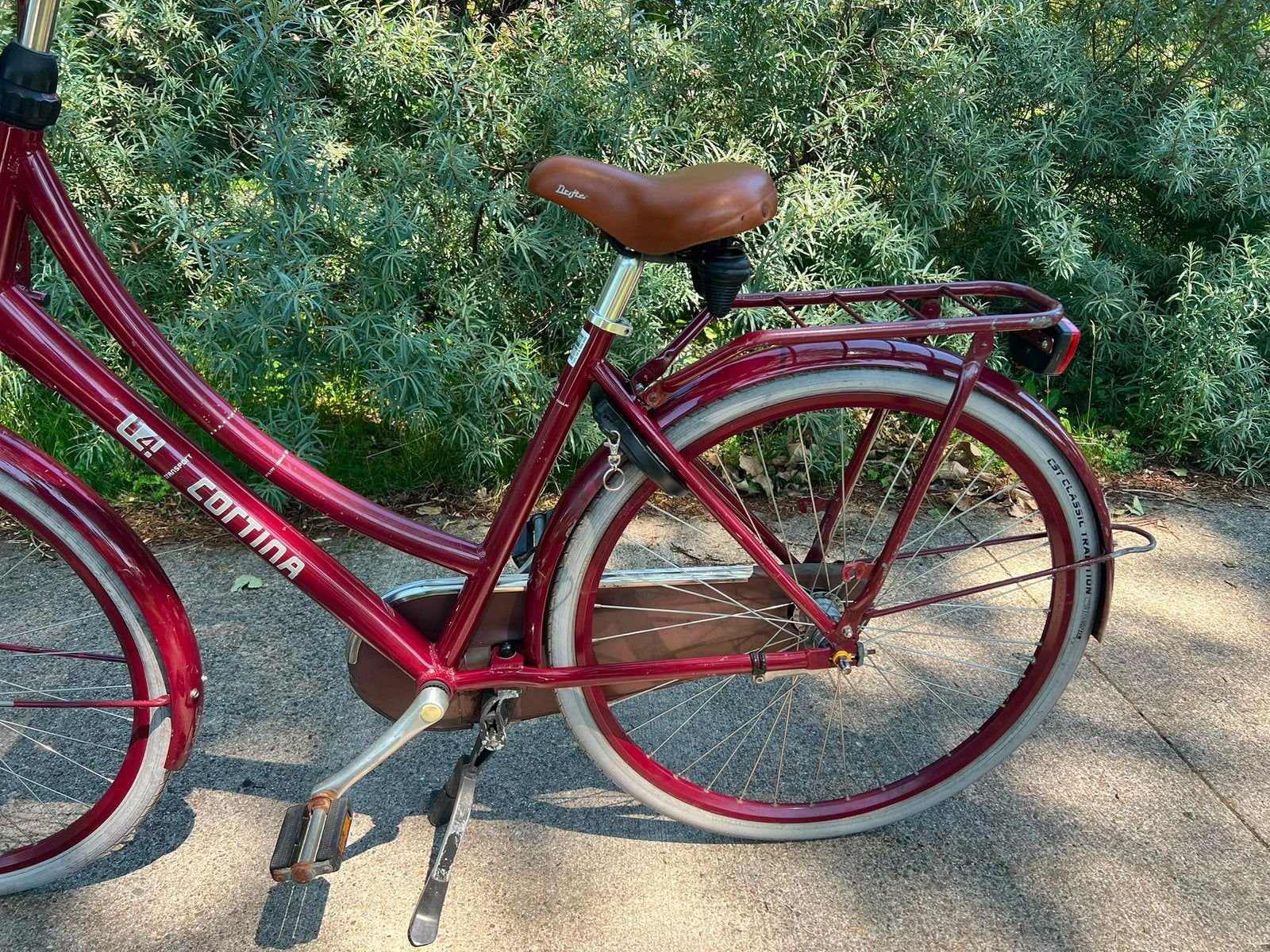 Cortina U4 Damesfiets 28 inch, Fietsen en Brommers, Fietsen | Dames | Damesfietsen, Terugtraprem, Versnellingen, Zo goed als nieuw