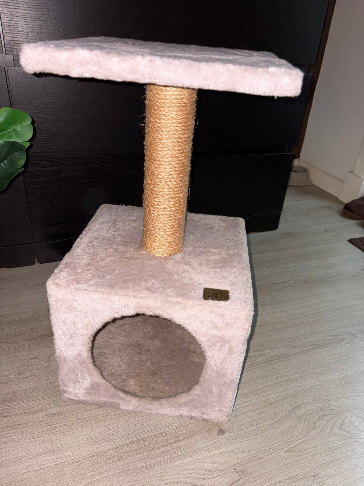 Beige krabpaal katten, Dieren en Toebehoren, Ophalen of Verzenden