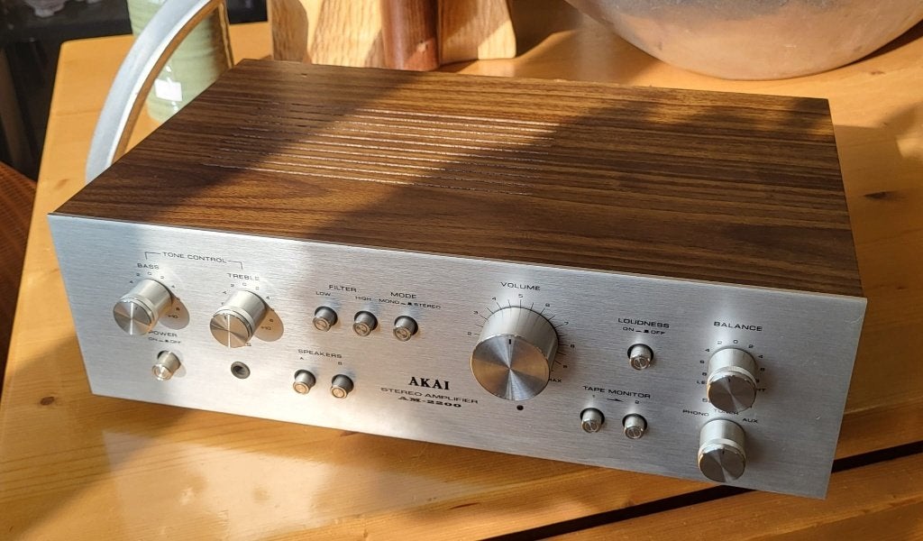 Akai AM-2200 stereo-geïntegreerde versterker, Overige merken, Ophalen of Verzenden, Zo goed als nieuw, Minder dan 60 watt