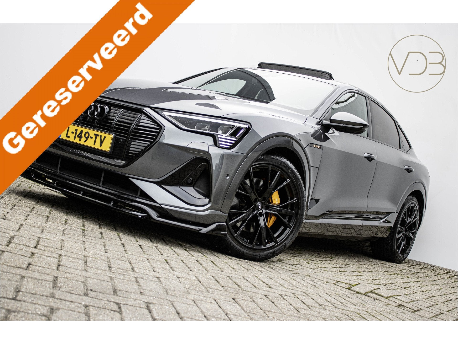 Audi e-tron Sportback 55 SOH 91,6% S-Line PANO LEER TREKHAAK, Auto's, 131 €/maand, Zwart, Automatische klimaatregeling, Vierwielaandrijving