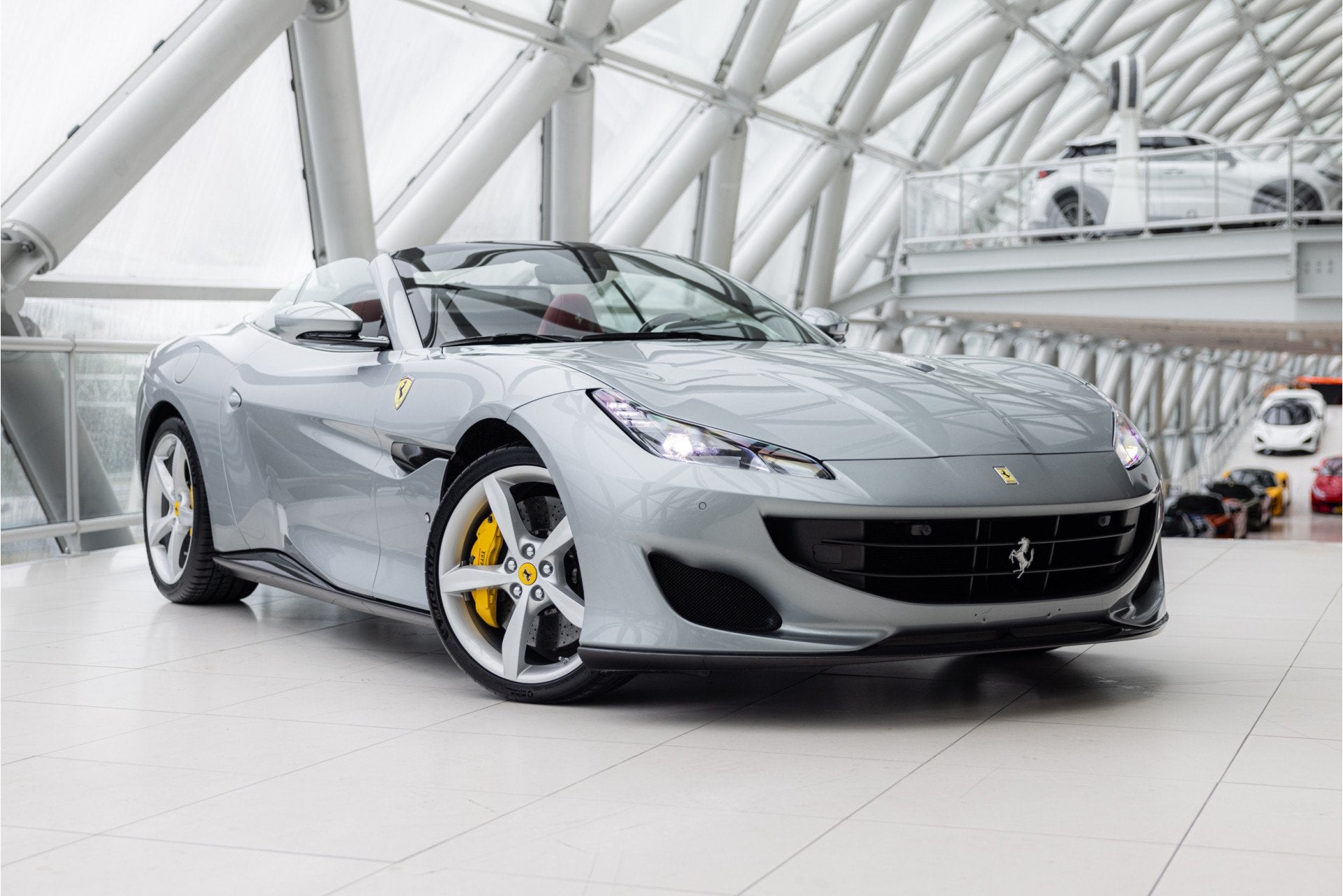 Ferrari Portofino 3.9 V8 | Full Carbon | Pass Display |, Auto's, Ferrari, Automaat, Gebruikt, Cabriolet, Leder