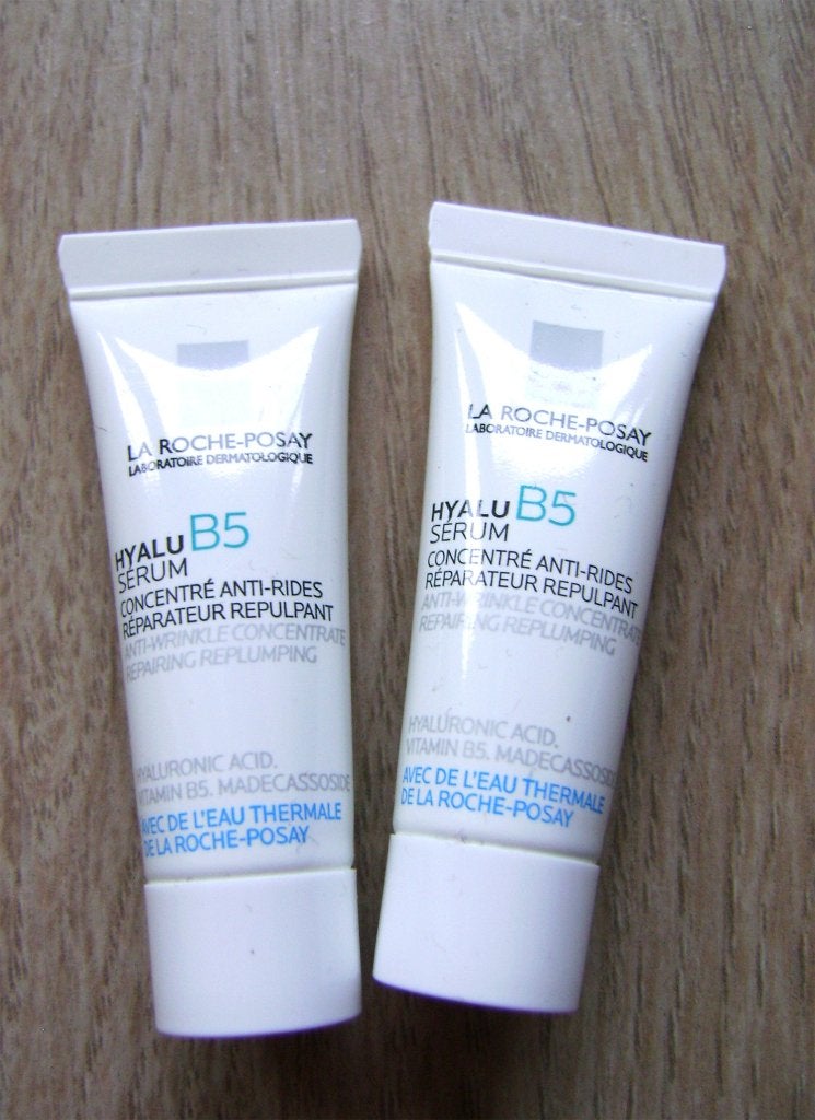 2 x hyalu B5 serum la roche posay anti-wrinkle anti-age, Verzenden, Nieuw, Gehele gezicht, Verzorging