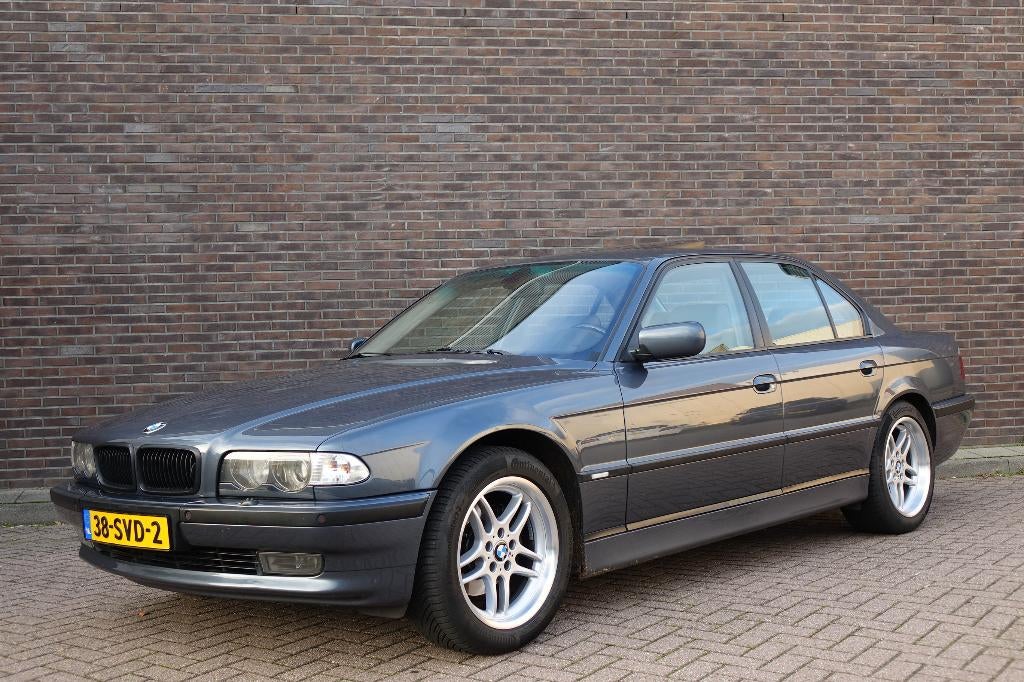BMW 7-Serie 3.5 I 1999 Full options YOUNGTIMER, Auto's, BMW, Bedrijf, Te koop, 7-Serie, ABS, Airbags, Airconditioning, Alarm, Bluetooth