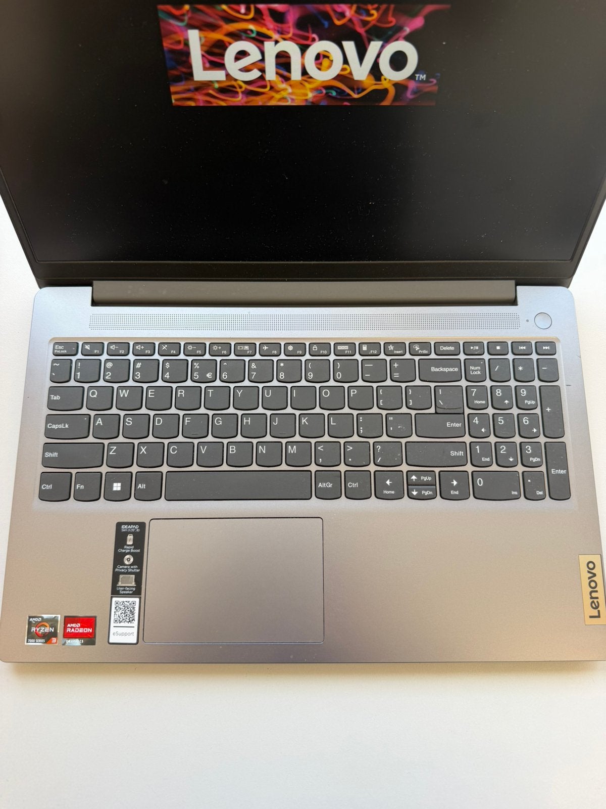 Lenovo IdeaPad Slim 3, 2 tot 3 Ghz, 8 GB, Ophalen of Verzenden, Zo goed als nieuw