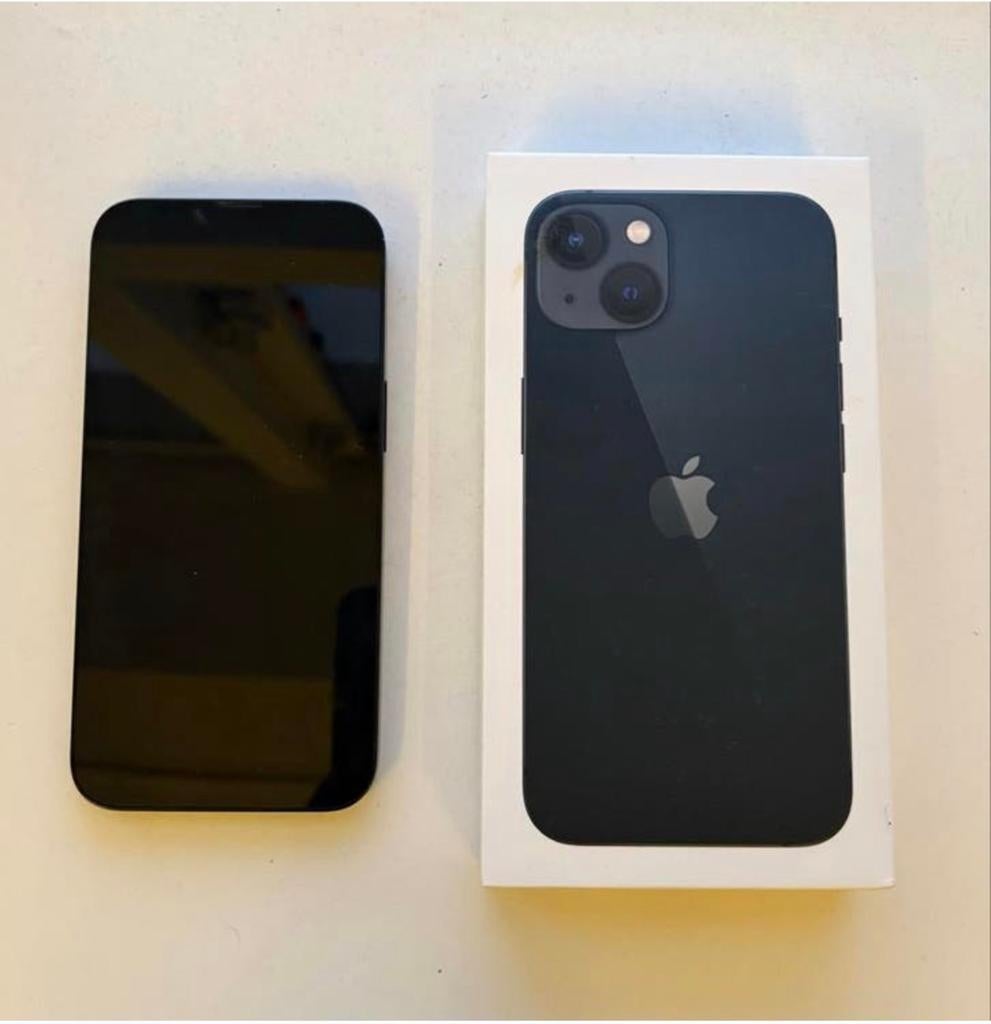 Iphone 13 midnight Rimowa hoesje. Batterij 100% en 128 GB., Telecommunicatie, 128 GB, Blauw, IPhone 13, Ophalen of Verzenden