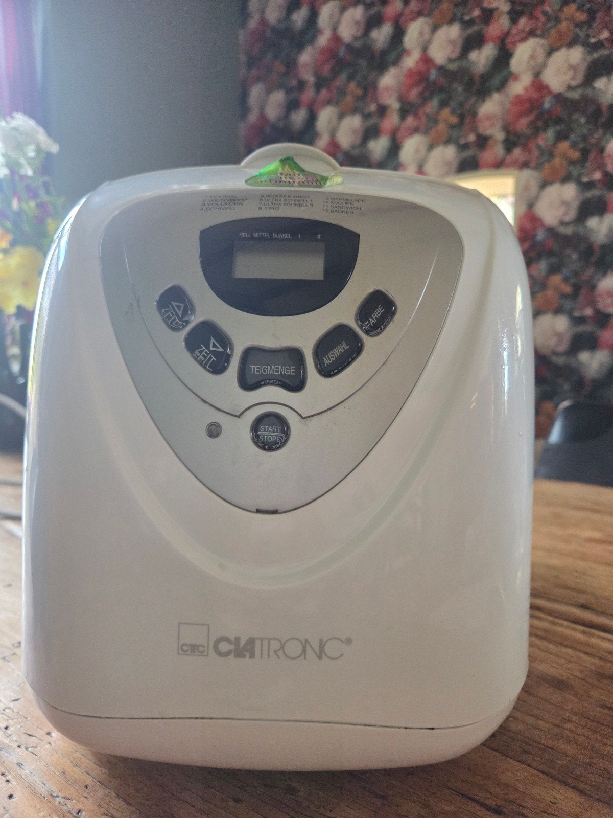 Clatronic Broodbakmachine met Volkoren Programma, Ophalen, Gebruikt, Kijkvenster, 800 tot 1200 gram deeg