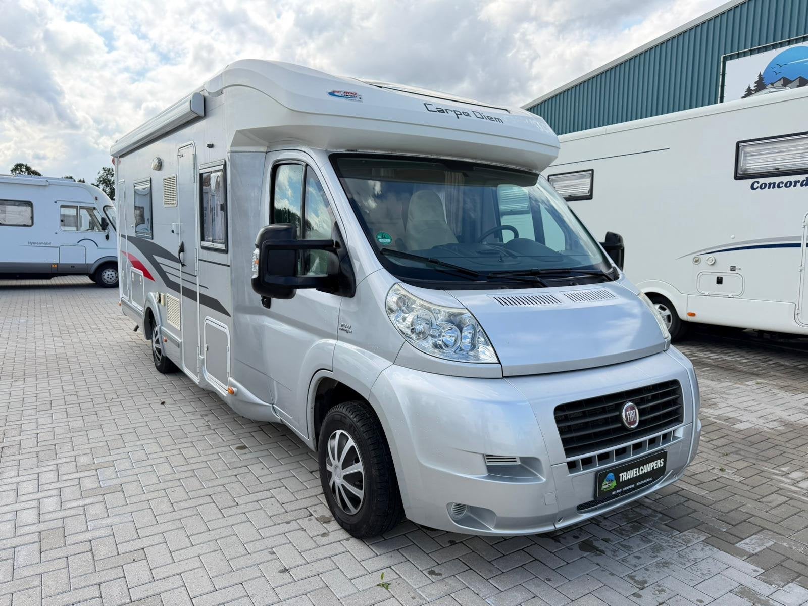 Chausson WELCOME 76 - Motor Airco - 4 Personen - 2,3 multije, Caravans en Kamperen, Elektrische ramen, 7 tot 8 meter, 7 tot 8 meter