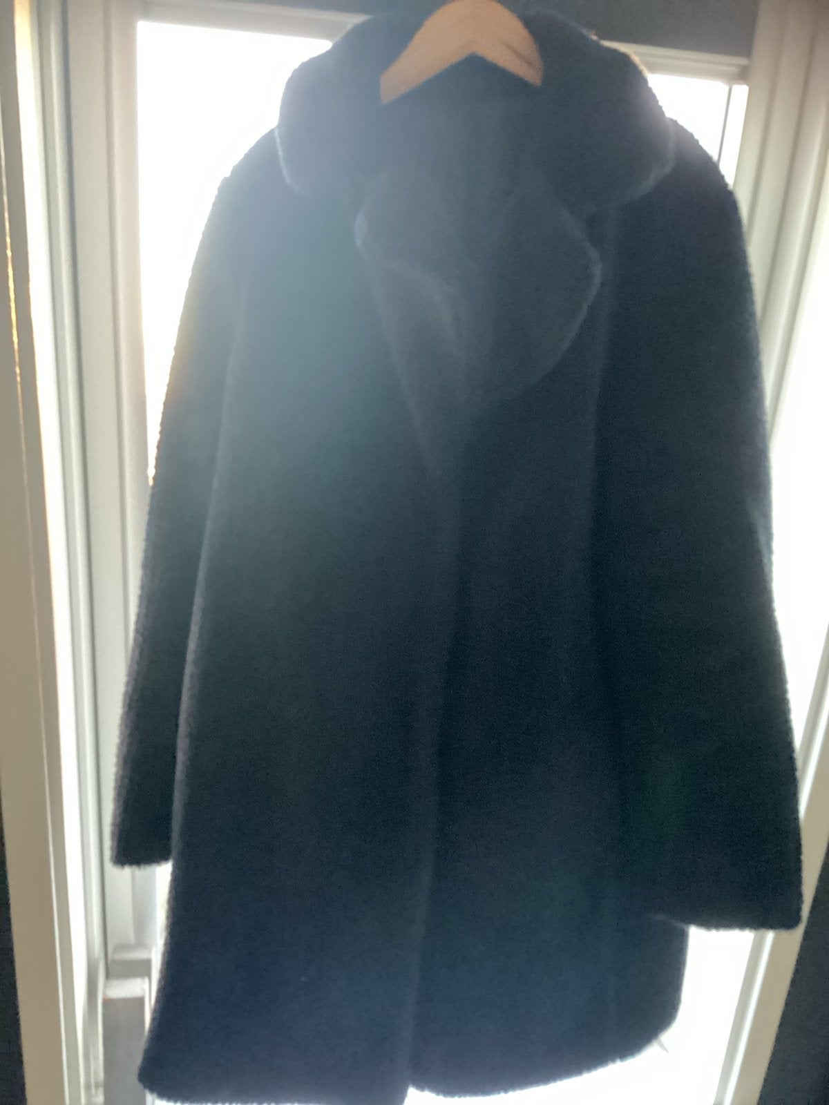 Mooie donkerblauwe bouclé faux fur jas, maat M, Ophalen of Verzenden, Zo goed als nieuw, Maat 38/40 (M), Blauw