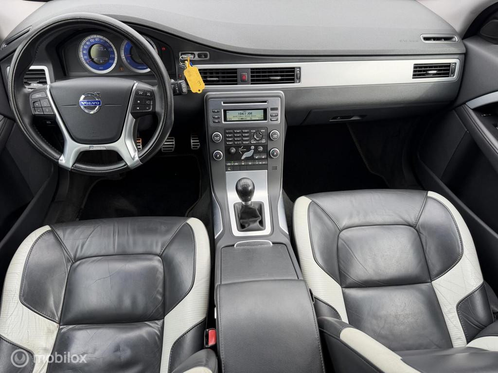 Volvo V70 2.5T R-Design, Gebruikt, Handgeschakeld, 1600 kg, Traction-control