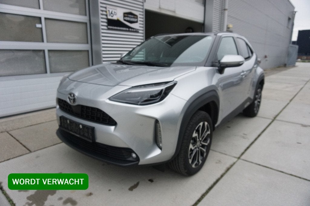 Toyota Yaris Cross 1.5 Hybrid 130 Dynamic |Navi|Carplay|PDC, Auto's, Gebruikt, Zwart, 23 km/l, 1490 cc