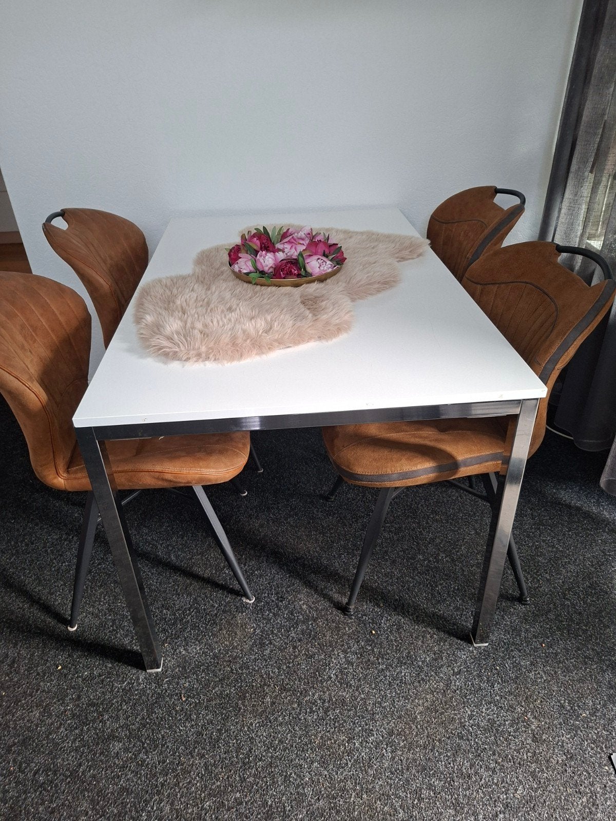 tafel met 4 stoelen., Ophalen of Verzenden, Gebruikt, 4 tot 6 stoelen