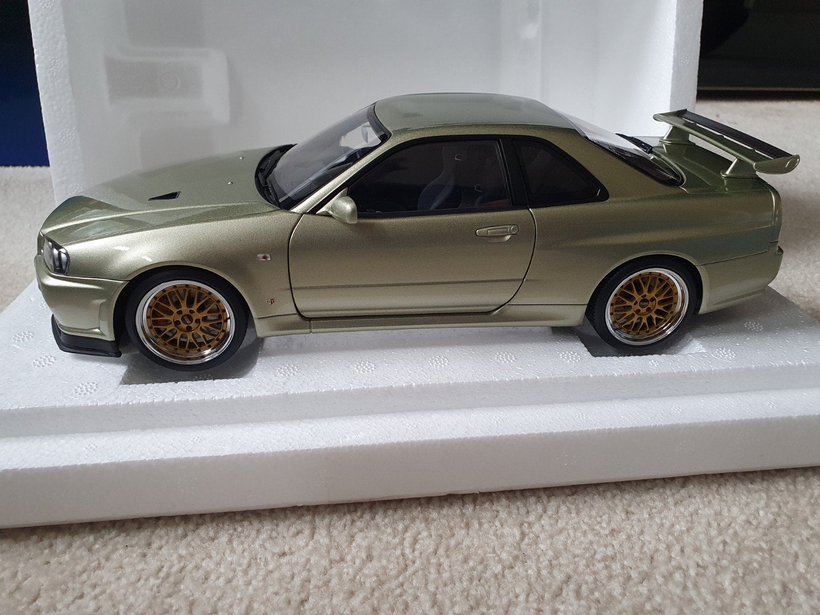 1:18 Autoart Nissan R34 Gt-R V-SPEC II BBS Millennium Jade, Ophalen of Verzenden, Nieuw, Auto, Autoart
