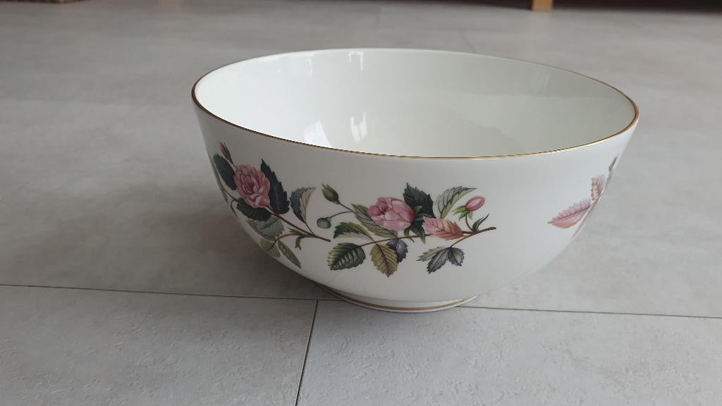 2 Wedgwood Hathaway Rose schalen, Ophalen, Gebruikt, Schaal of Schalen, Wedgwood