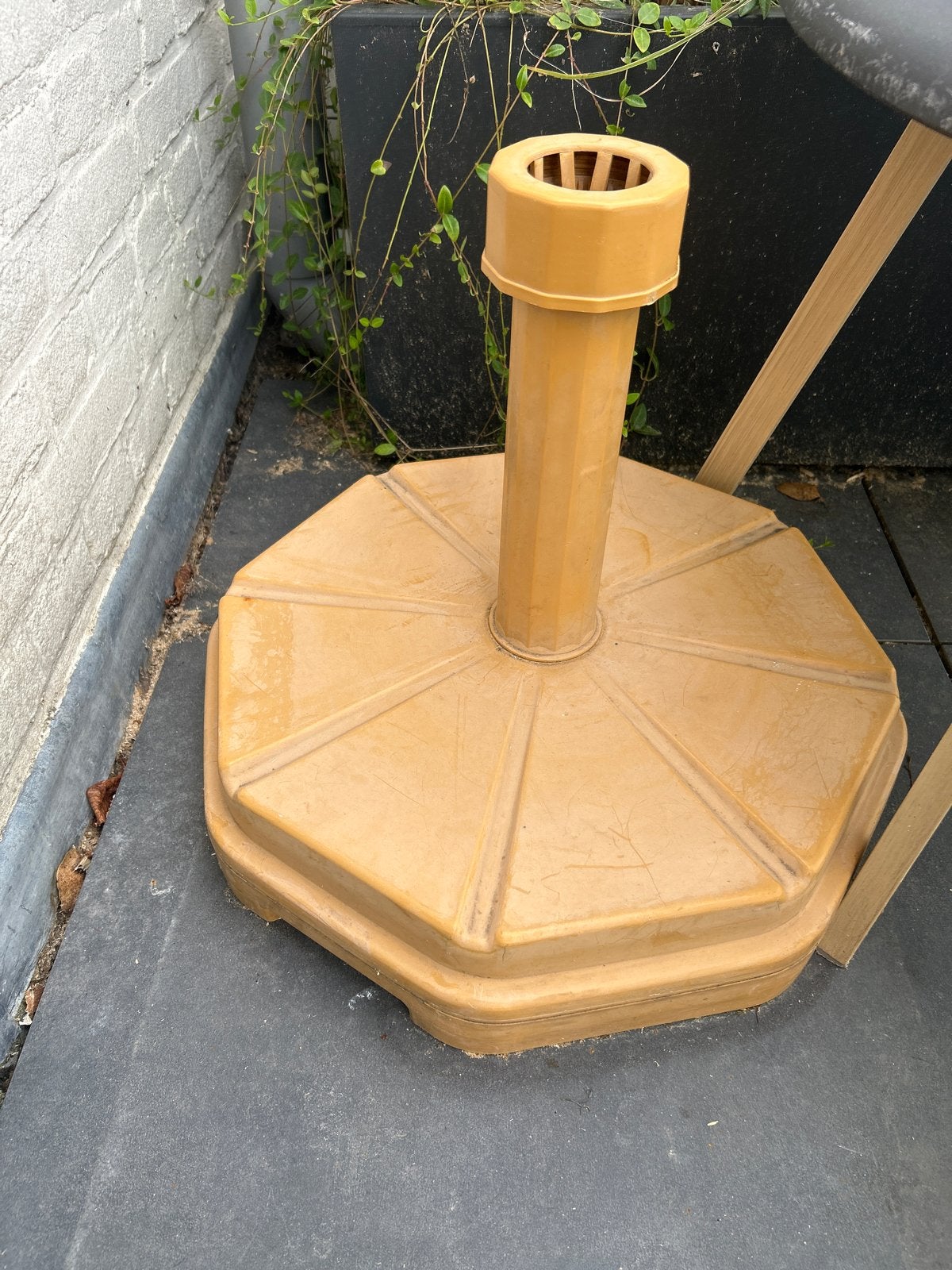 Zware betonnen parasolvoet - Stevig en duurzaam, Tuin en Terras, Ophalen, Gebruikt, Minder dan 1 meter, Parasolvoet
