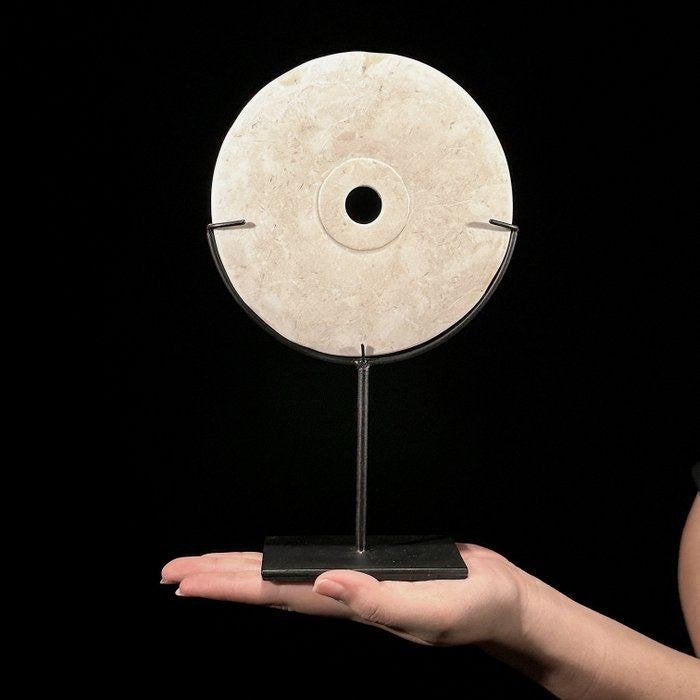 Decoratief ornament - White Marble Disc on Stand - Indonesië, Verzenden, Boho, Nieuw, Natuurlijk materiaal
