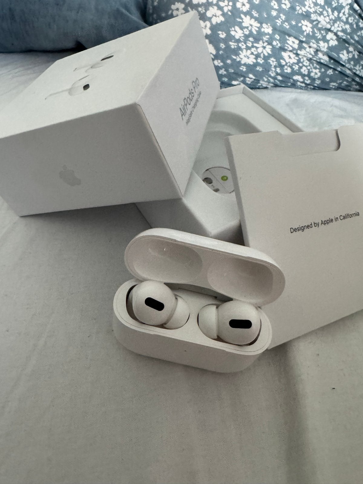 Apple AirPods Pro (1e generatie) - Zo goed als nieuw, Ophalen, In-ear, Bluetooth, Zo goed als nieuw